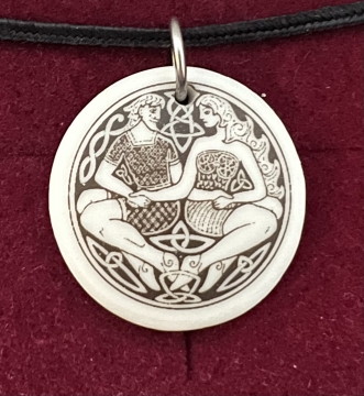 Necklace Pendant Divine Couple (Round)